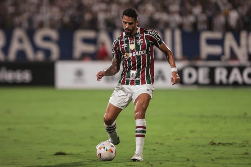 Em crise, Fluminense terá time misto com improvisações na Despensa do Brasil