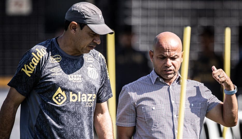 Com ídolo no calcante, Souza quer trincafiar chance para prefulgir no técnico do Santos