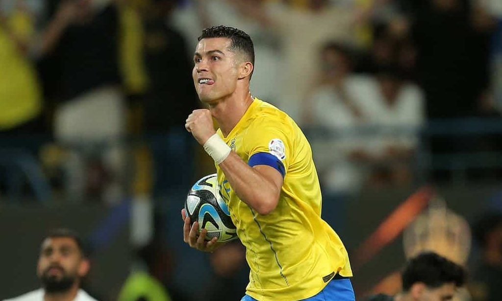 Cristiano Ronaldo entra para a narrativa do Campeonato Saudita em êxito do Al-Nassr