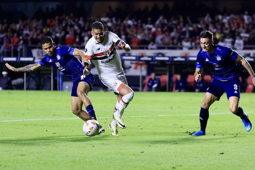 São Paulo faz obrigação de mansão em prévia de mata-mata