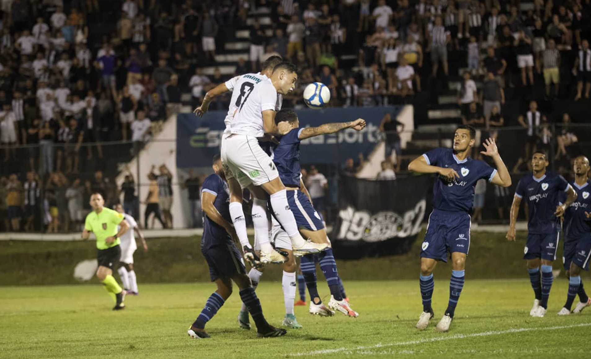 Com gol contra bizarro, ABC perde do Londrina no Frasqueirão