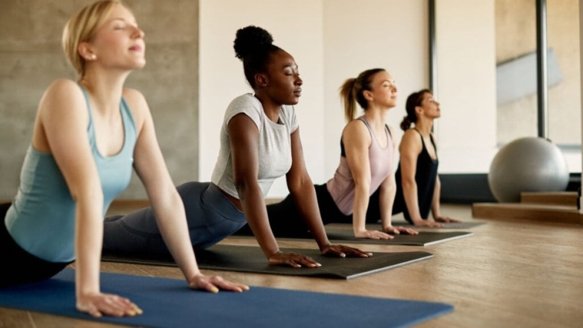 Veja os benefícios de exercitar pilates durante o indiferente