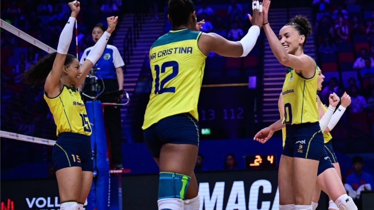 Ana Cristina decide, Brasil vence Itália no tie-break e segue invicto