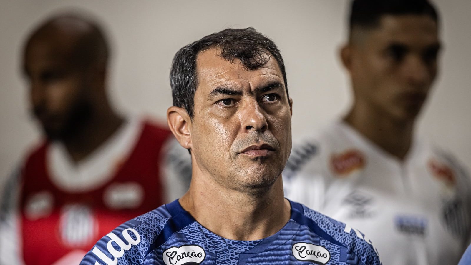 Em seguida roteiro para o Botafogo-SP, Carille quer sapiência no Santos para regressar a abrasar