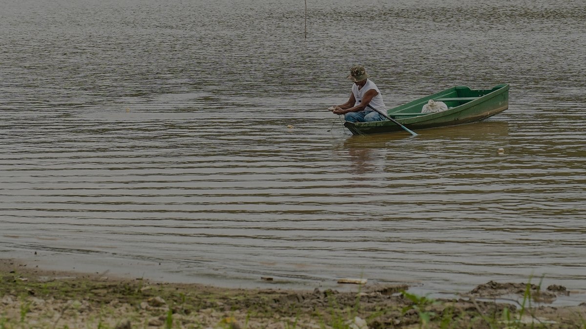 Moradores do rio Amazonas sentem os efeitos das mudanças climáticas