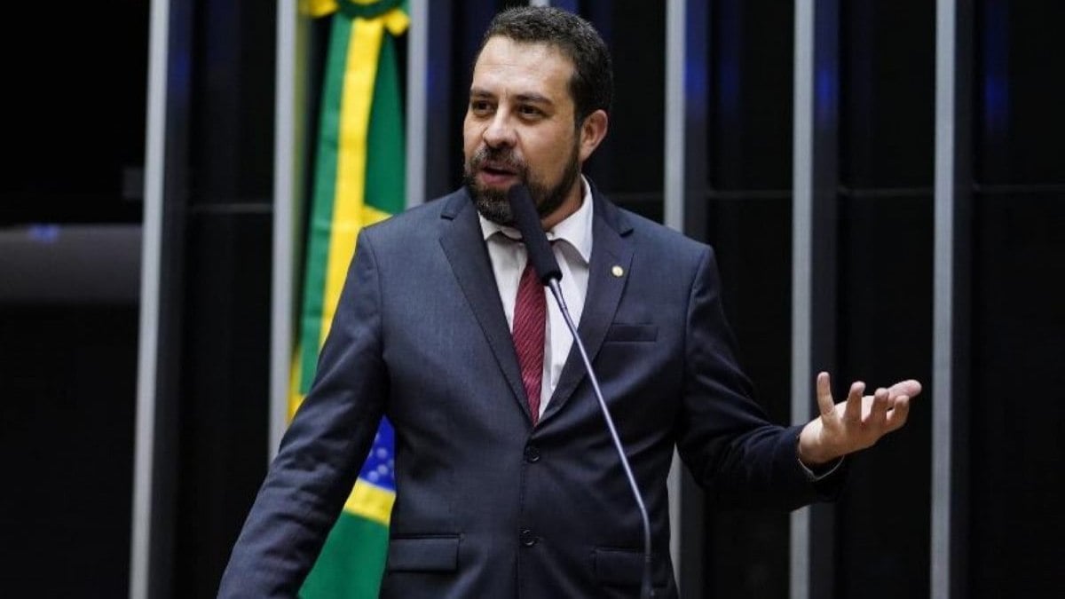 Boulos aposta em rixa com Singular e Marçal para arrebatar no 1° vez em SP