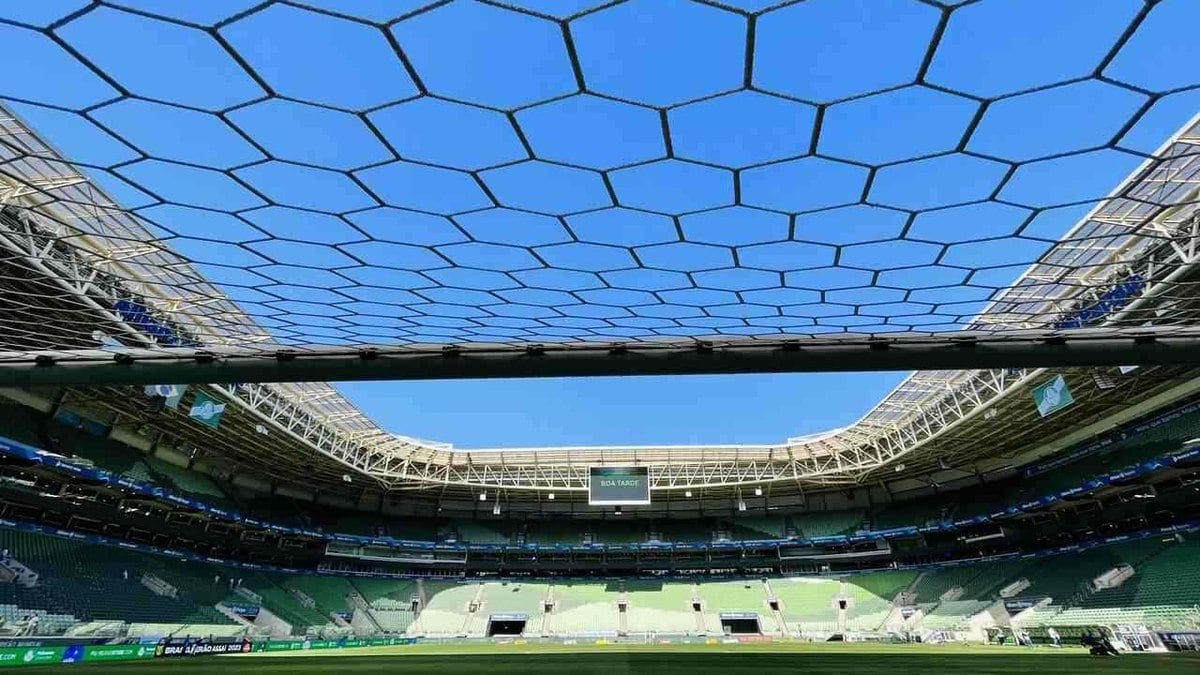 Palmeiras negocia para possuir Allianz Alameda contra o Corinthians; entenda