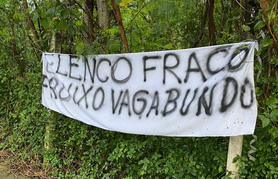 há uno ano, Vasco igualmente convivia com protestos da pavio