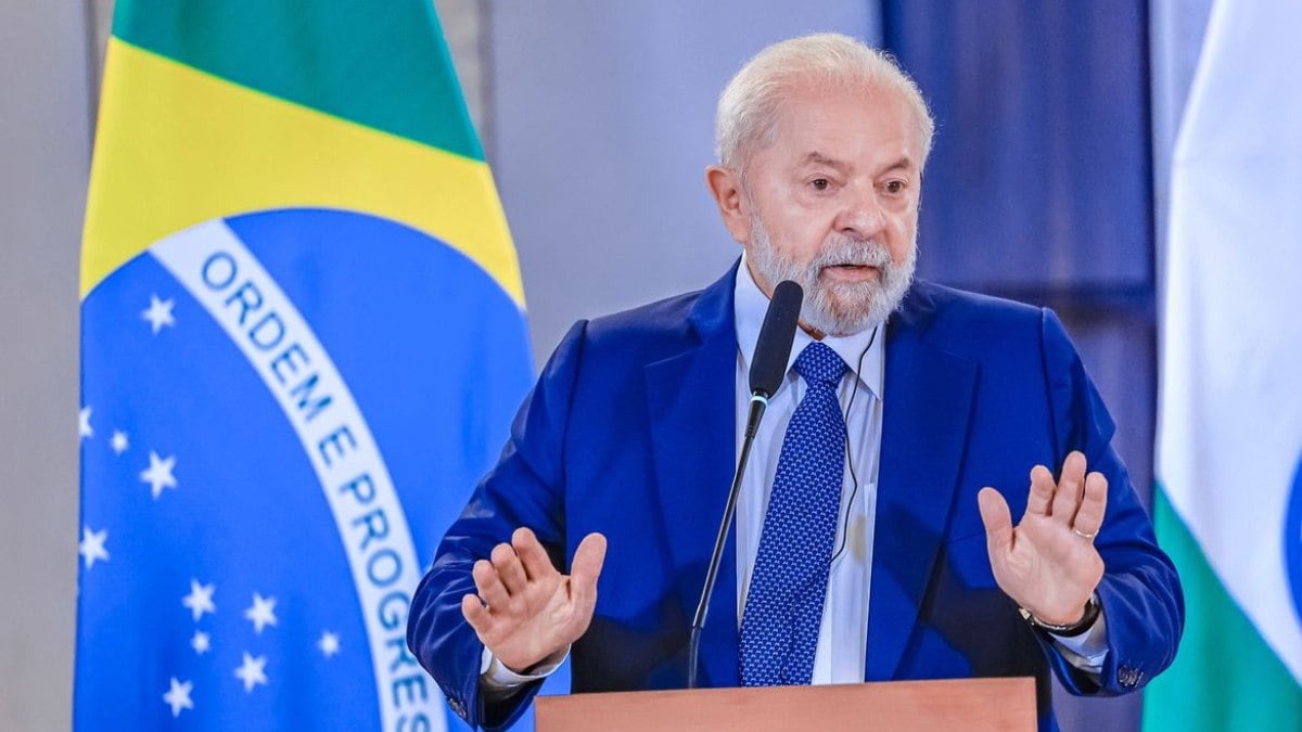 Lula rodeio a advogar obrigação fiscal: ‘Economia jamais vai partir’