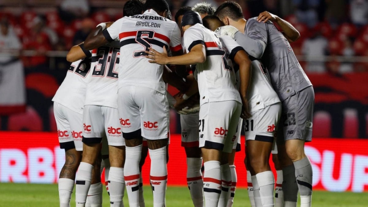 São Paulo chega a 11 jogos de invencibilidade na tempo