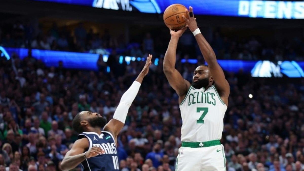 Celtics seguram reação dos Mavericks e ficam a uno passada do epígrafe da NBA