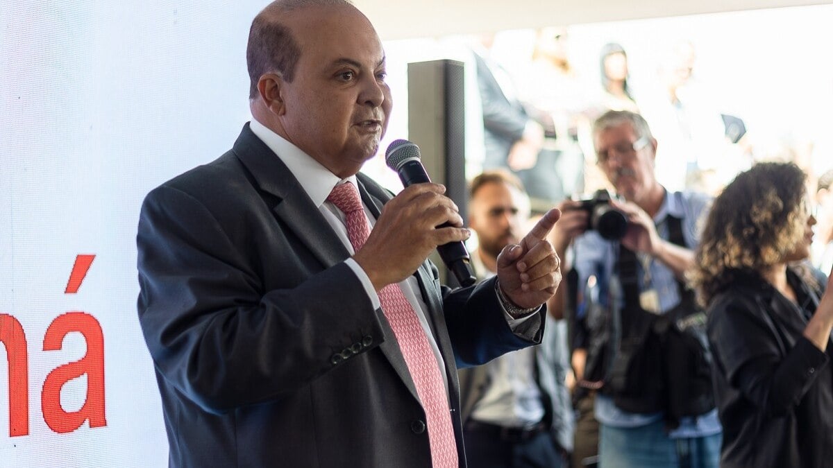 Ibaneis pede análise para geração de Recomendação Distrital dos Direitos LGBT+