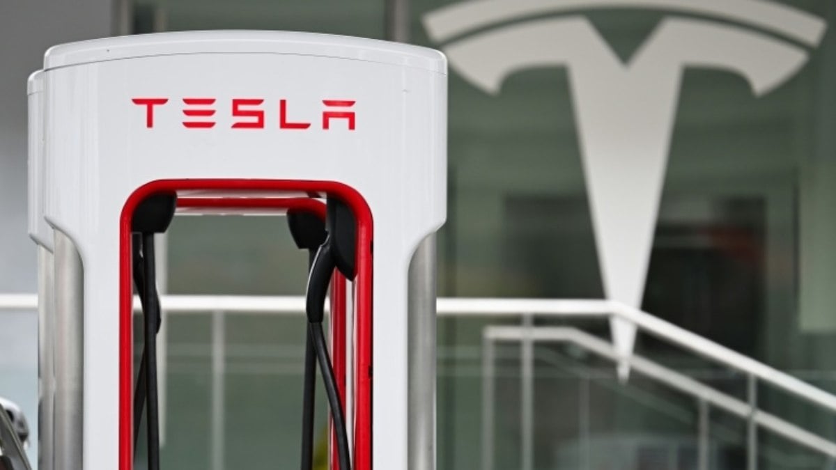 Usura líquido da Tesla cai 45% no segundo trimestre