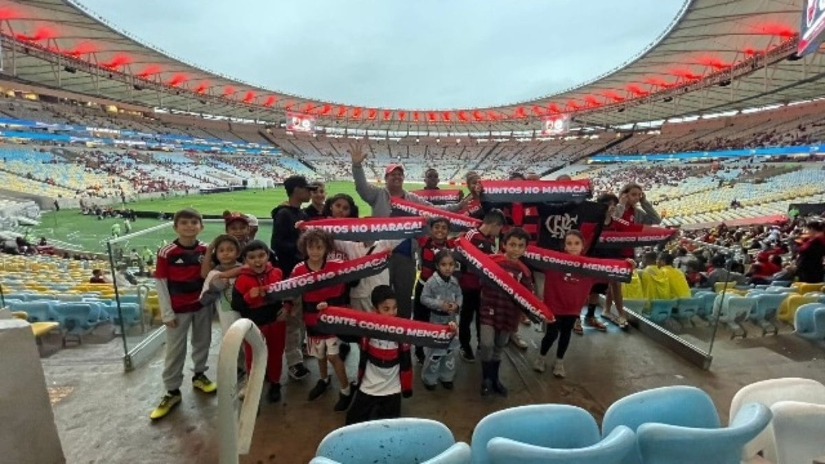 Atletas do projeto civil Tênis na Lagoa têm tentativa inédita no Maracanã em jogo do Flamengo