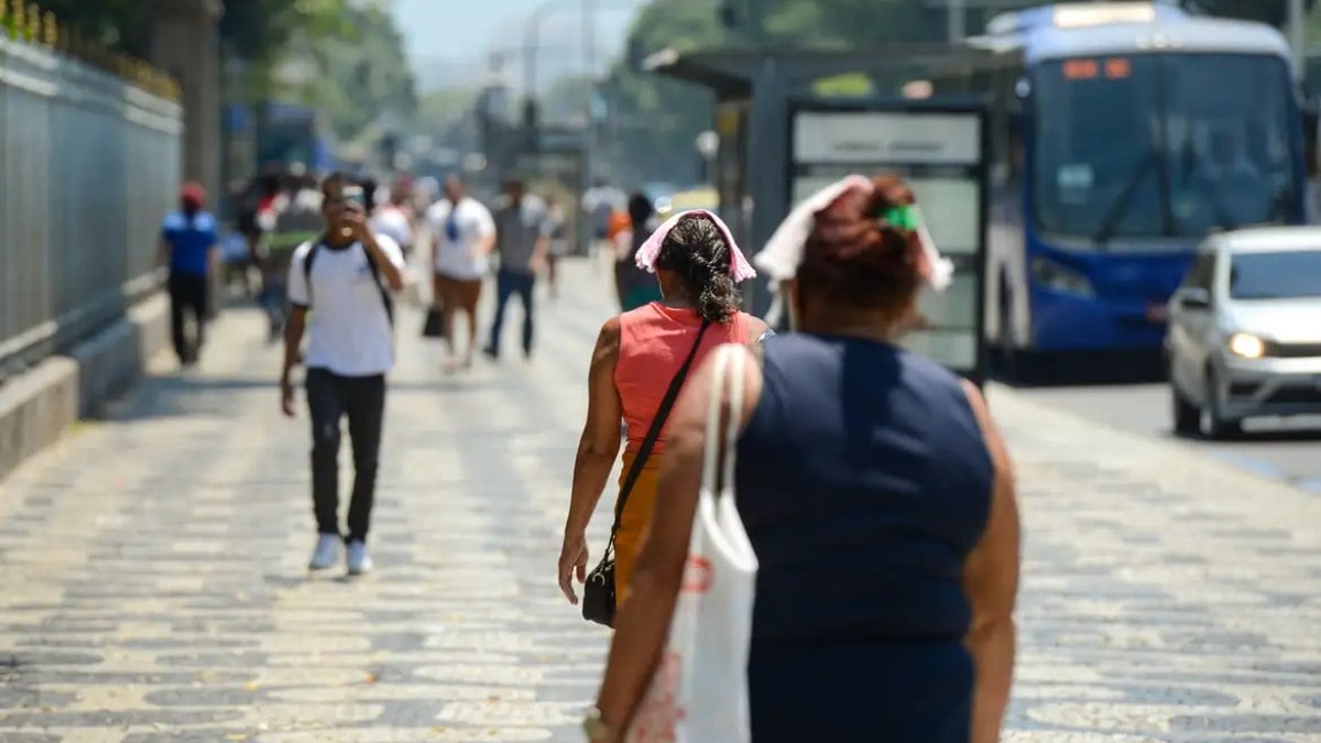 Domingo (21) foi o dia mais quente já registrado na Terreno, diz mirante