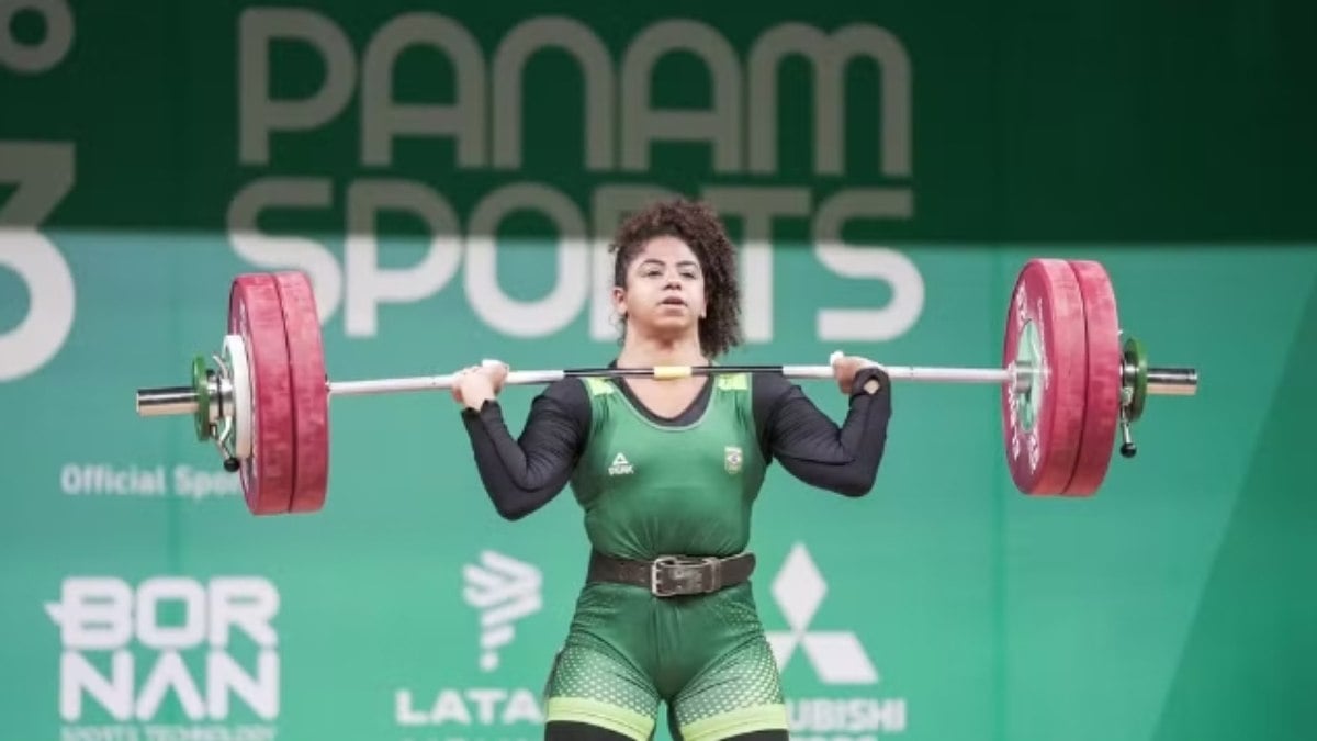 Laura Agre se corporação ao time de embaixadores da Open English