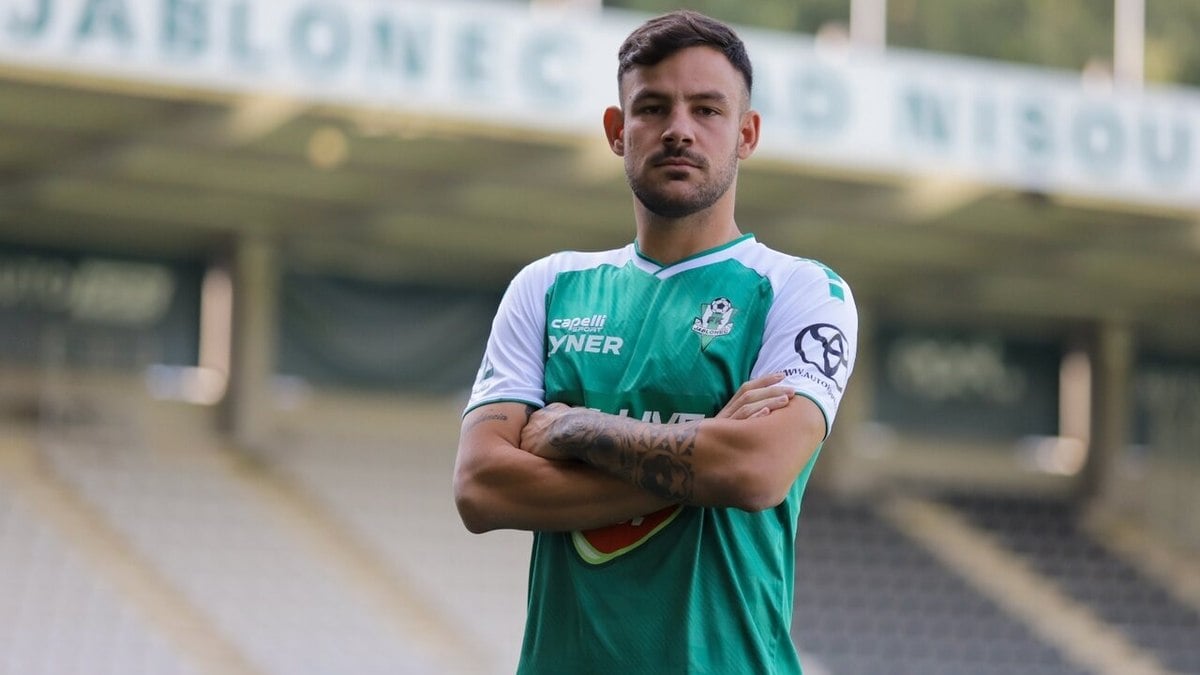 Dudu Nardini se prepara para Encetativo lã Jablonec no Tcheco