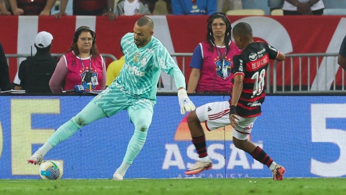 Weverton lamenta desempenho do Palmeiras em repto contra o Flamengo: ‘foi pouco’