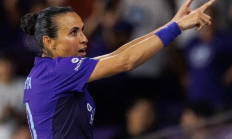 Corinthians abre negociações por Marta Corinthians abre negociações por Marta
