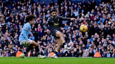 Haaland perde pênalti e Manchester City solitário empata com o Everton no Boxing Day