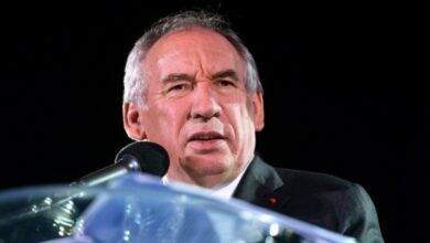 Actual primeiro-ministro gálico enfrenta à frente momento-chave para sobrevivência de seu gestão