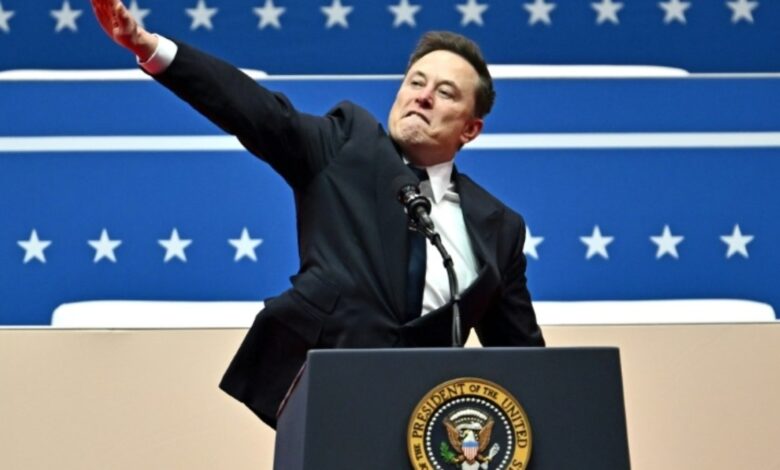 Acto de Elon Musk é criticado por autoridades europeias Acto de Elon Musk é criticado por autoridades europeias