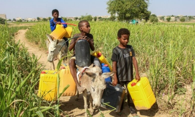 Quase 20 milhões de pessoas precisam de achego no Iêmen, diz ONU Quase 20 milhões de pessoas precisam de achego no Iêmen, diz ONU