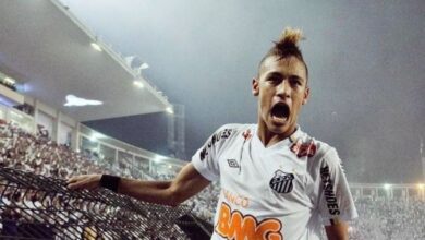 relembre a primeira cessão do craque lã Santos