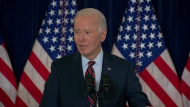 Reféns americanos no Afeganistão são trocados em entendimento final com Biden