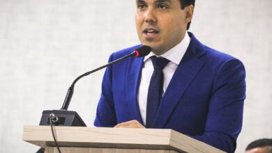 José Délio e vice-prefeito são empossados em Hidrolândia
