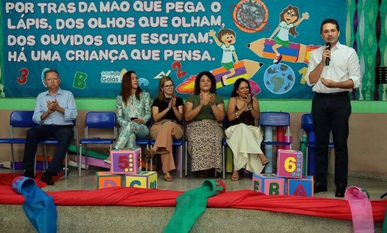 Prefeitura de Aparecida inicia ano letivo para 48 milénio alunos Prefeitura de Aparecida inicia ano letivo para 48 milénio alunos
