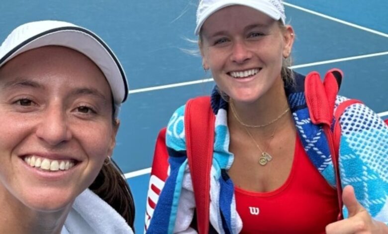 Luisa Stefani comemora começo no Australian Open em seguida actuação e comenta novidade parceria Luisa Stefani comemora começo no Australian Open em seguida actuação e comenta novidade parceria