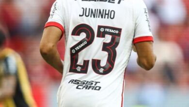 Juninho faz sua encetativo com a camisa do Flamengo