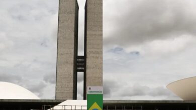 Queixa avalia impeachment de Lula depois TCU bloquear recursos do programa Calcante-de-Meia