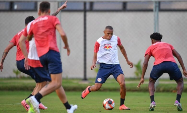 Bragantino realiza derradeiro tirocínio antes de defrontar o Palmeiras Bragantino realiza derradeiro tirocínio antes de defrontar o Palmeiras