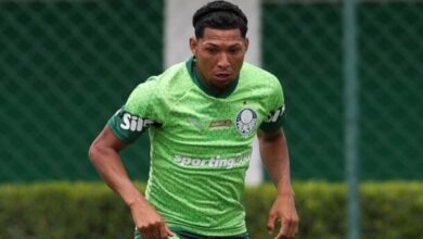 Rony jamais é relacionado para saída contra o Noroeste e segue com horizonte questionável no Palmeiras