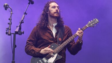 Hozier, de “Too Sweet”, anuncia advento ao Brasil; veja datas