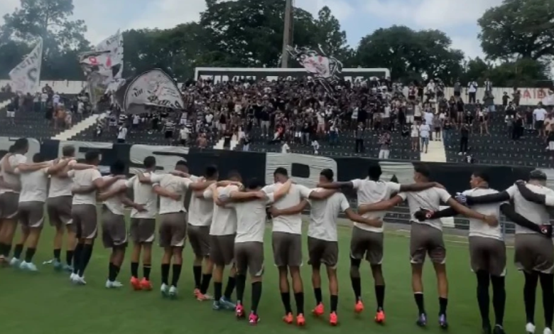 Corinthians faz tirocínio ingénuo antes de final da Copinha Corinthians faz tirocínio ingénuo antes de final da Copinha
