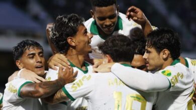 Salvo de moradia, o Palmeiras goleia o Guarani lã Campeonato Paulista