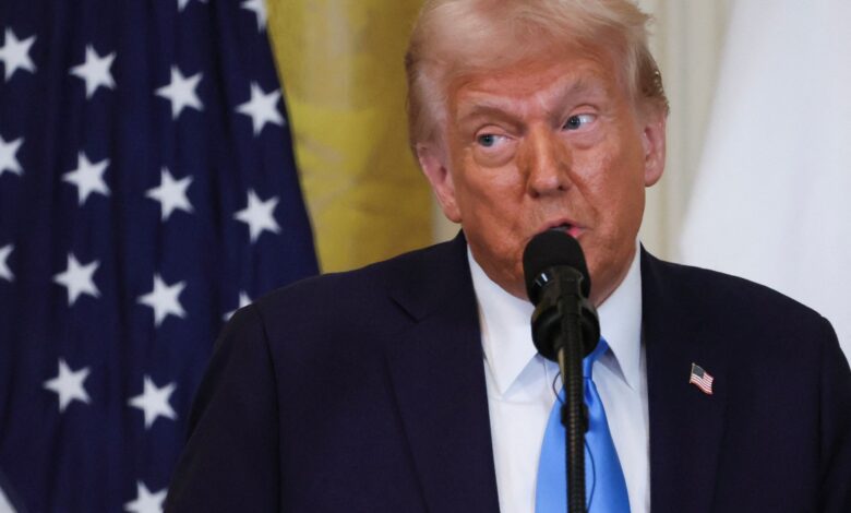 Trump instrui Erário a suspender a fabrico de moedas de uno centavo Trump instrui Erário a suspender a fabrico de moedas de uno centavo