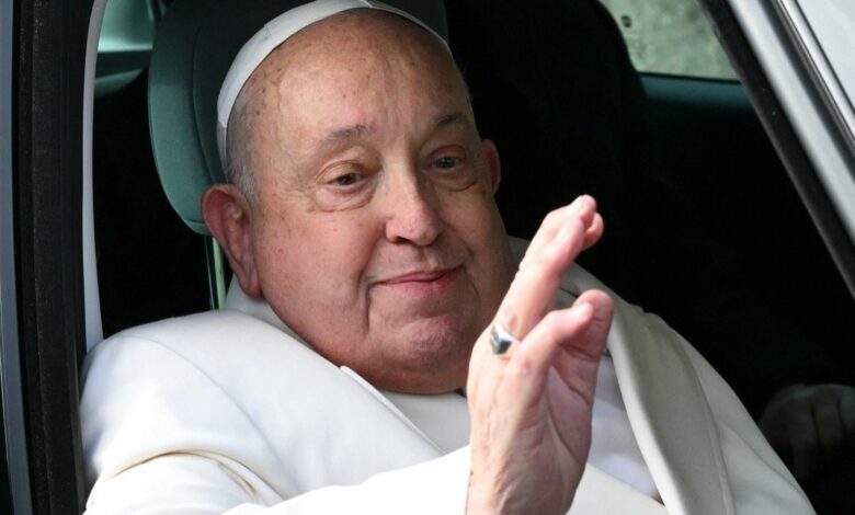 Prelado nunca celebrará o Angelus Prelado nunca celebrará o Angelus