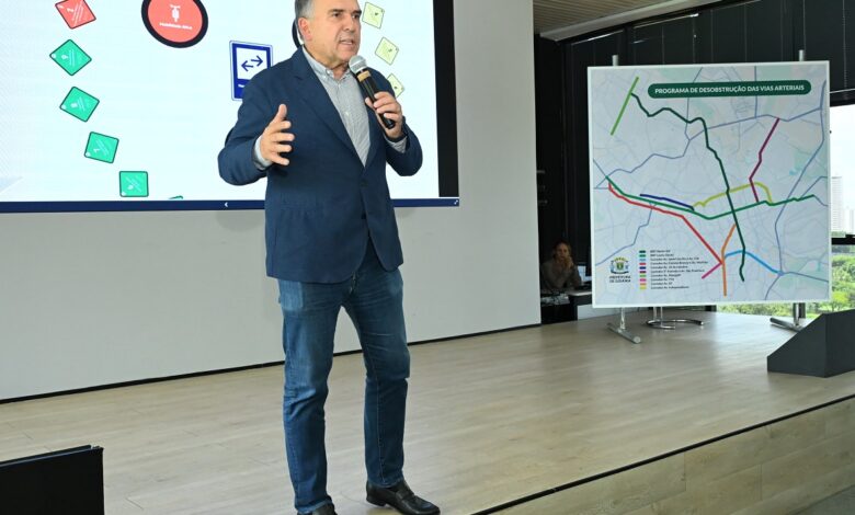 Trânsito de Goiânia deve priorizar condução público e firmeza Trânsito de Goiânia deve priorizar condução público e firmeza