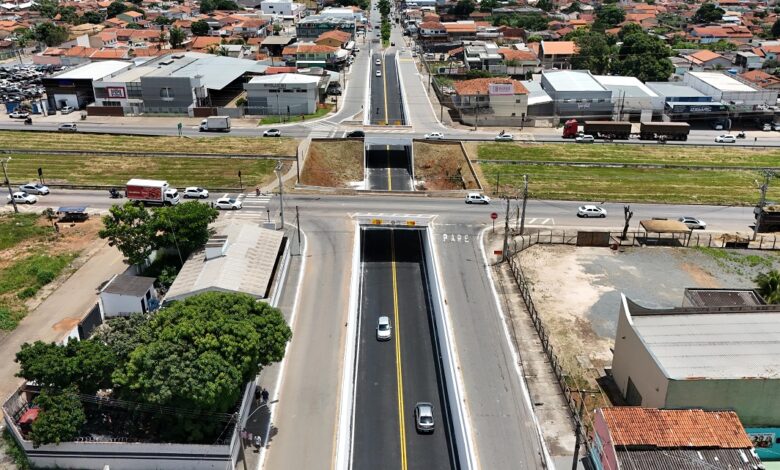 Prefeitura libera trânsito no Viaduto do Papillon Park em Aparecida Prefeitura libera trânsito no Viaduto do Papillon Park em Aparecida