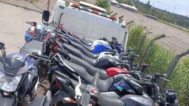 Ação da PM e prefeitura apreende 30 motocicletas em Aparecida