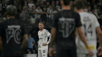 Nível de Neymar em seus primeiros jogos no Santos começa a preocupar