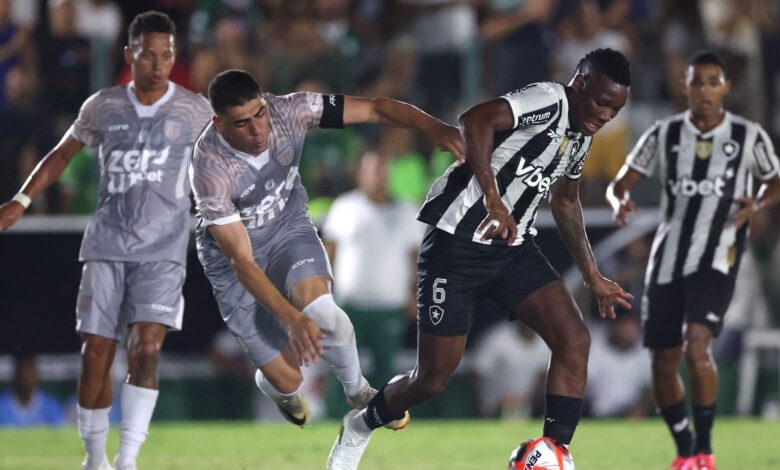 Botafogo tropeça contra o Boavista e segue além de do G4 do Carioca Botafogo tropeça contra o Boavista e segue além de do G4 do Carioca