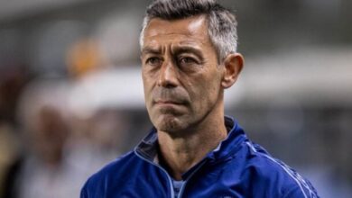 Apesar da guião, Caixinha se prova alegre com o Santos: ‘Melhor jogo’